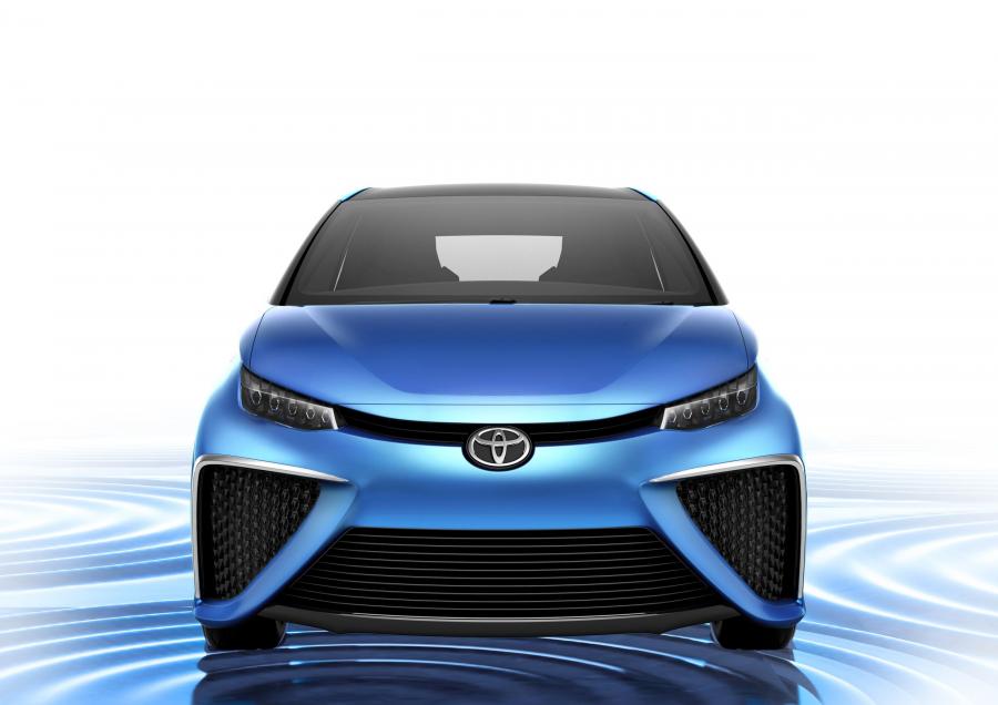  Toyota FCV Concept 2013 года  (фото 13 из 14)